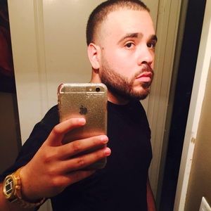 Meet your Posher, Joshua